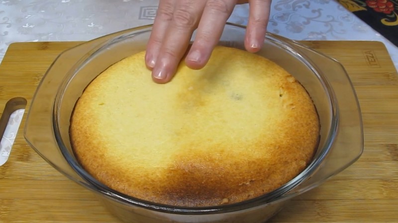 Ніжна запіканка з сиром. Скільки не готуй, завжди мало