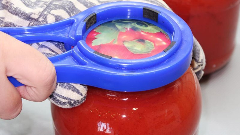 Томатний сік на зиму. Користуюсь цим рецептом щороку