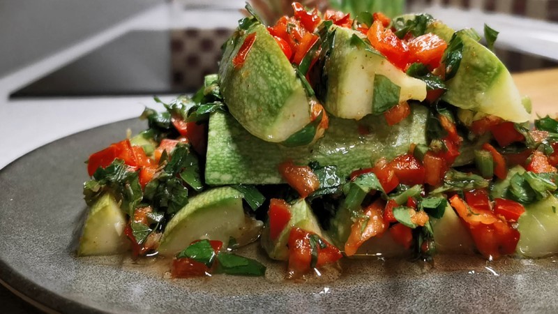 Готую останні у сезоні кабачки чи не щодня. Три найкращі рецепти