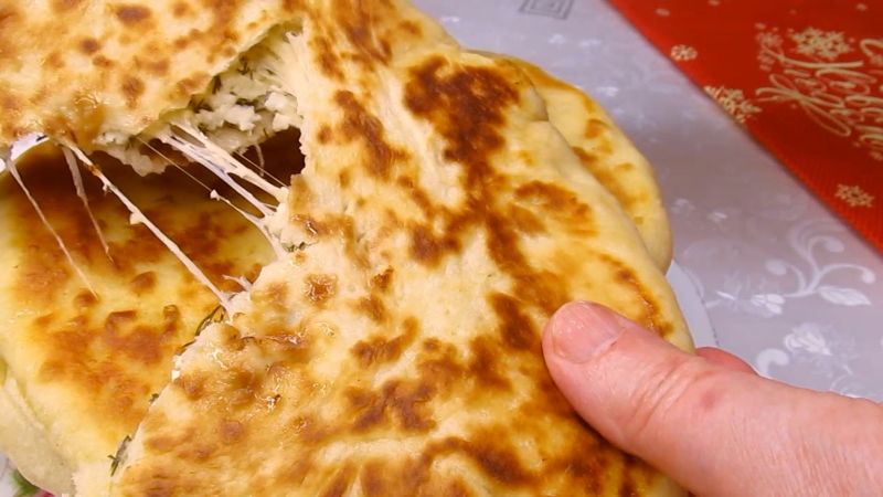 Приготування сирних коржів