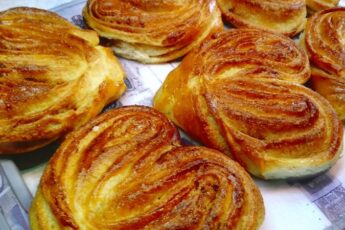 Цукрові плюшки