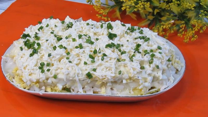 Любимо цей салат і все. Може за те, що все просто і ніжно, і смачно