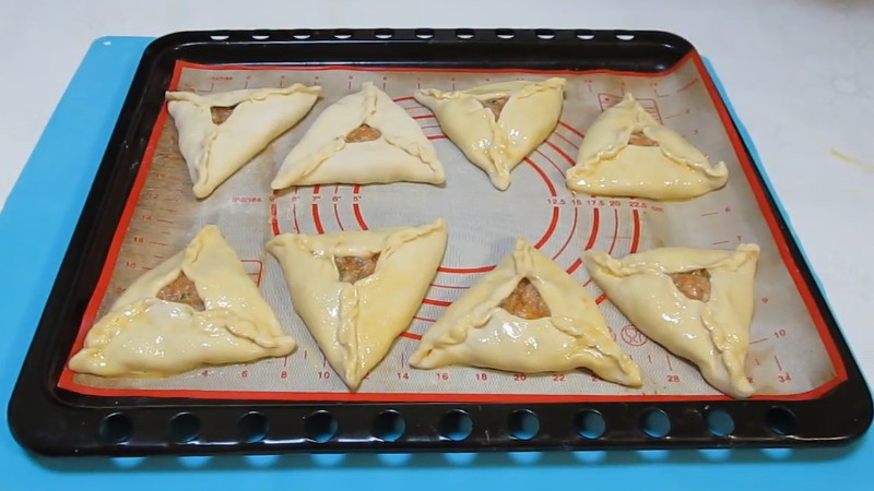 Приготування пиріжків з соковитою гарбузовою начинкою