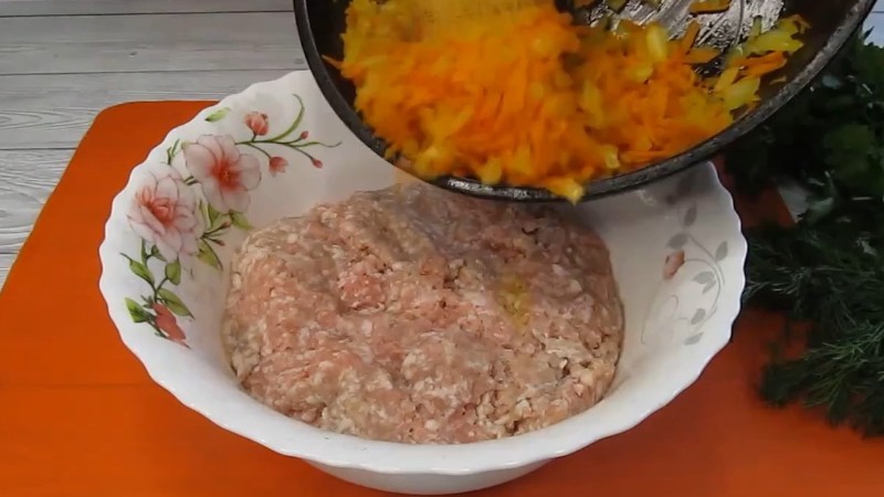 Вечеря для всієї родини. Є у нас великі любителі цієї страви, смачно ж