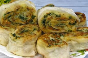 Приготування рулету з начинкою