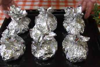 Приготування святкової страви у фользі