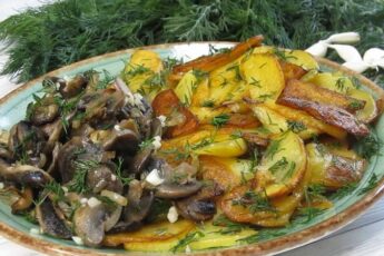 Смажена картопля з грибами