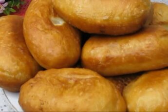 Приготування пиріжків з м'ясною начинкою