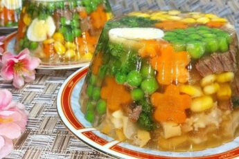 Гарний домашній холодець