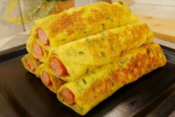 Сосиски в капустяному млинці