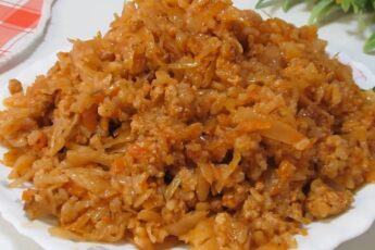 Страва з капусти та рису