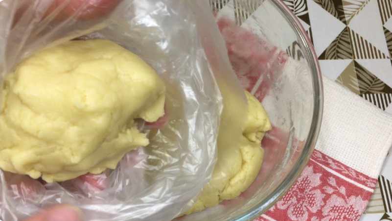 Якщо залишився майонез, приготуйте пісочний тертий пиріг