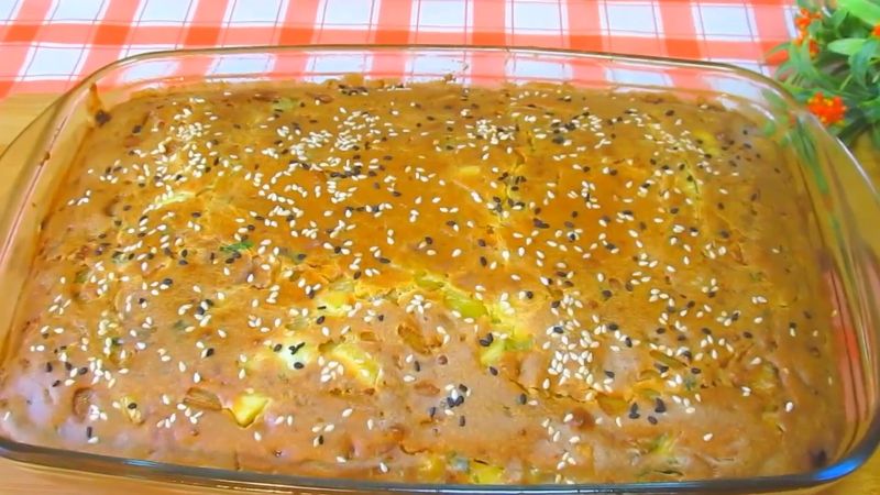 Як просто приготувати вечерю. Домашній заливний пиріг