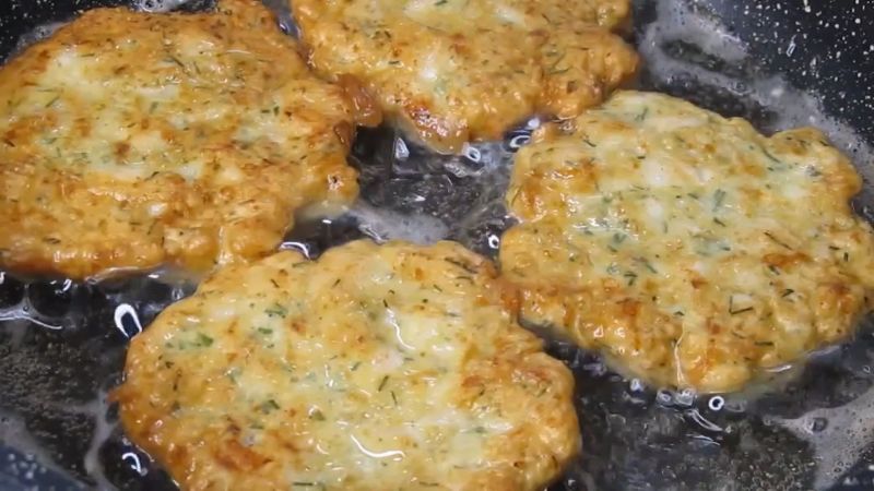 Чудовий рецепт на кожен день. Швидкі та прості котлети