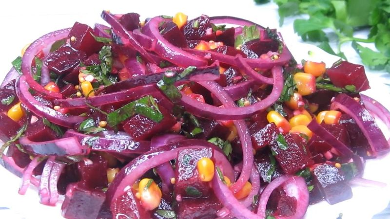 Здивуйте всіх: пісний салат з буряка
