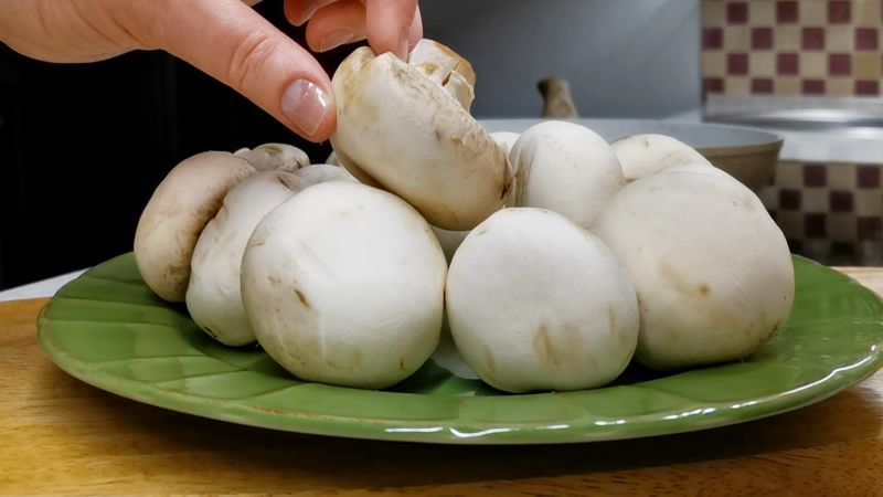 Крем-суп із шампіньйонів по-новому