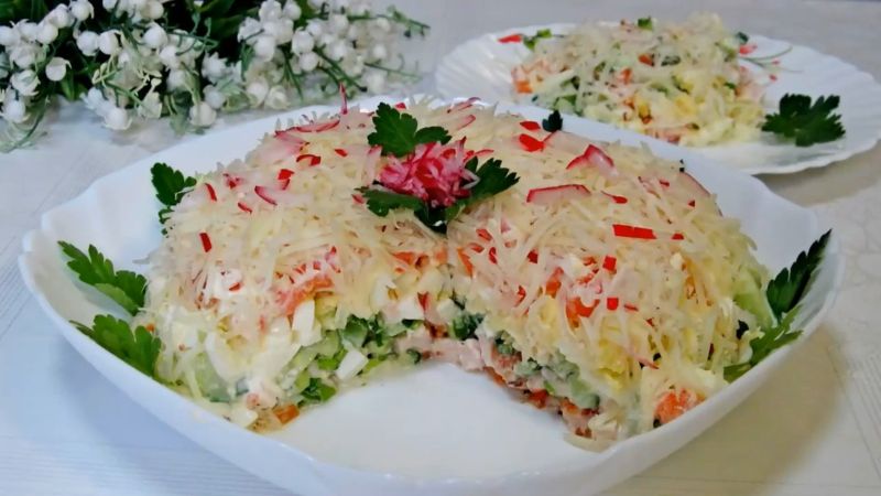 Ніжний, по-весняному свіжий салат